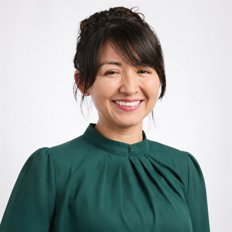 Yecica Mendoza, Executive Assistant